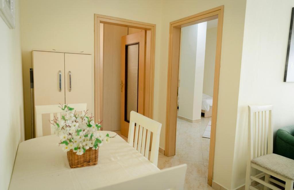 Villa Apartments S&F City Centre Tiranë Luaran gambar