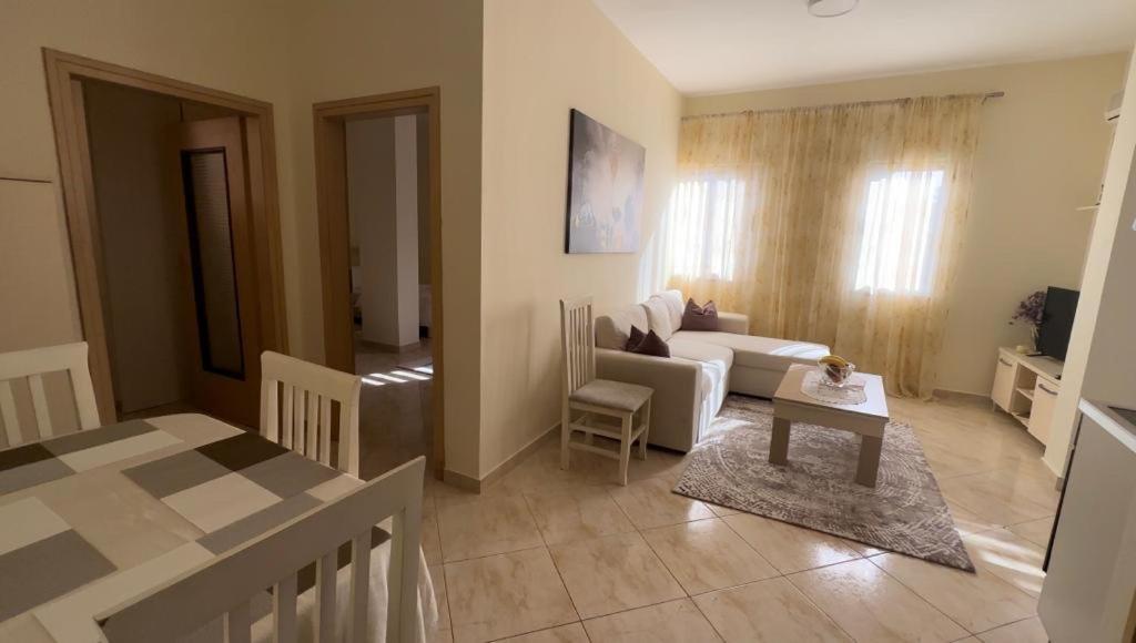 Villa Apartments S&F City Centre Tiranë Luaran gambar